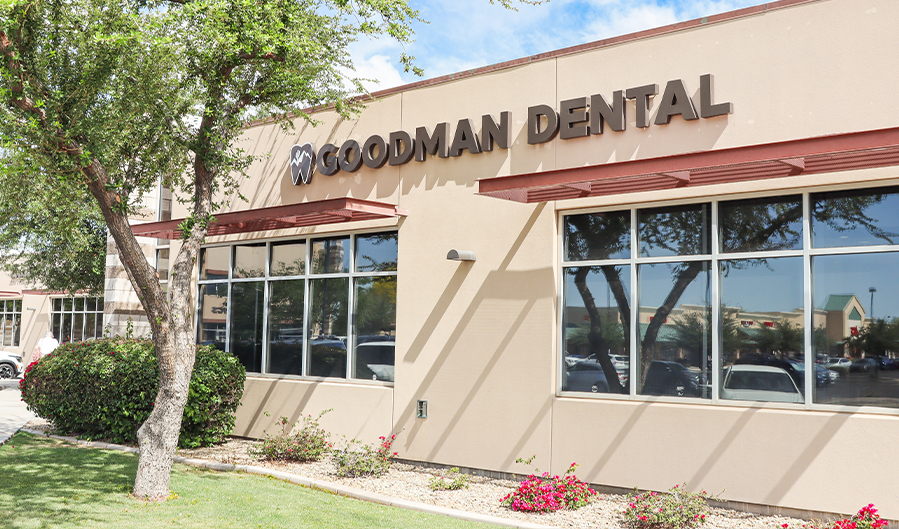 Exterior of Goodman Dental office in Goodyear