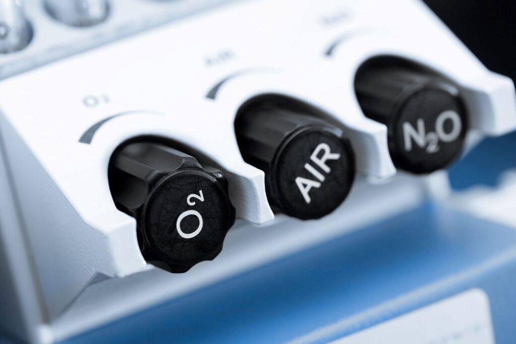 Nitrous oxide dials on machine
